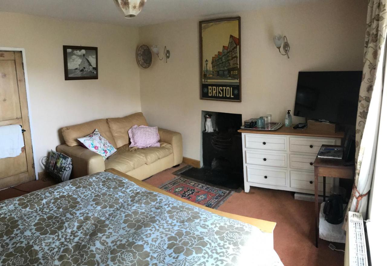 Chateau Terrace Georgian House 切普斯托 外观 照片