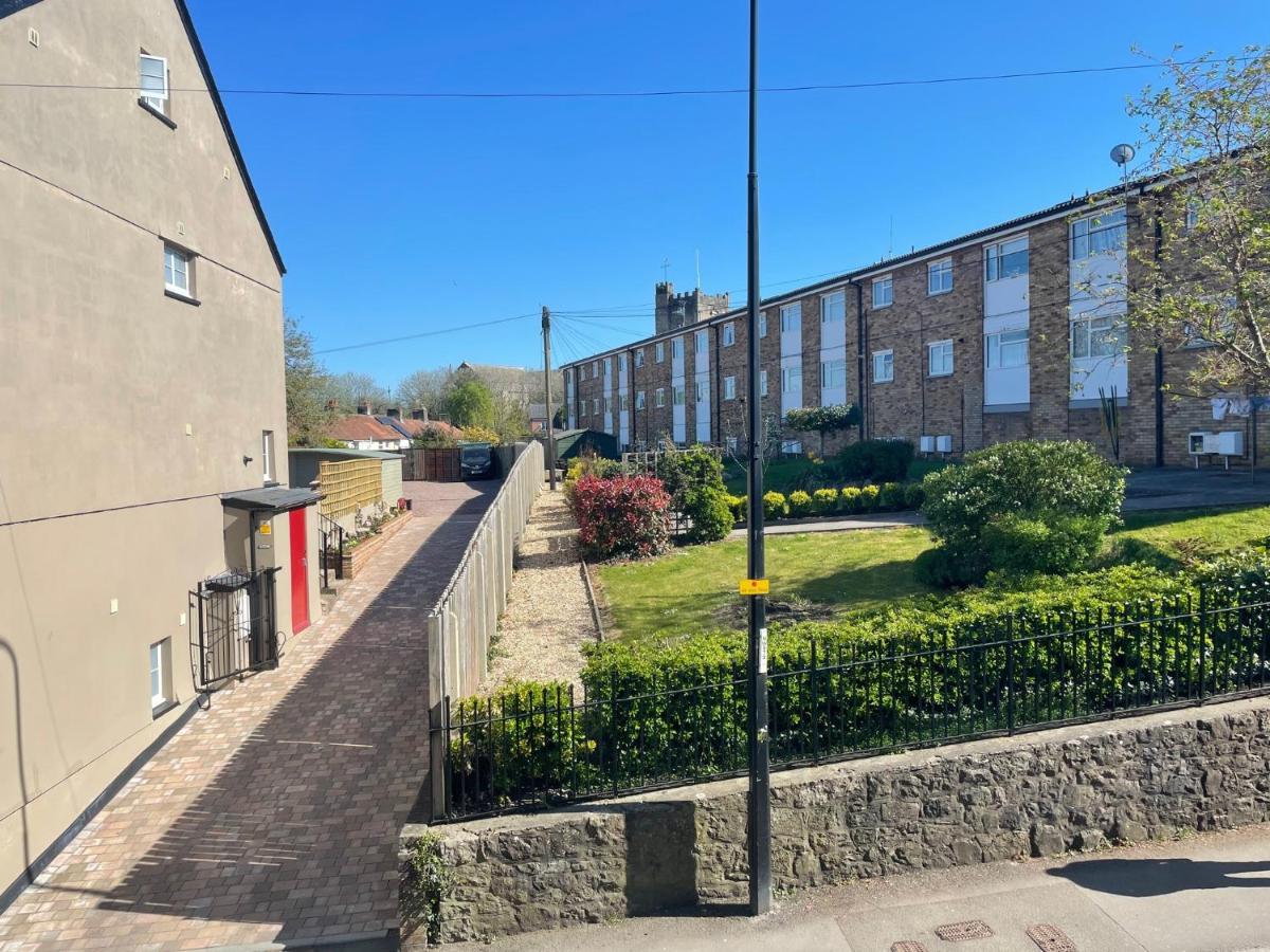 Chateau Terrace Georgian House 切普斯托 外观 照片